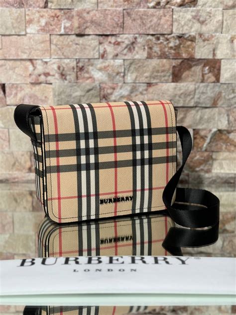 burberry padova foto